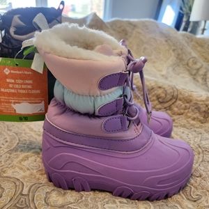 Toddler snow boots